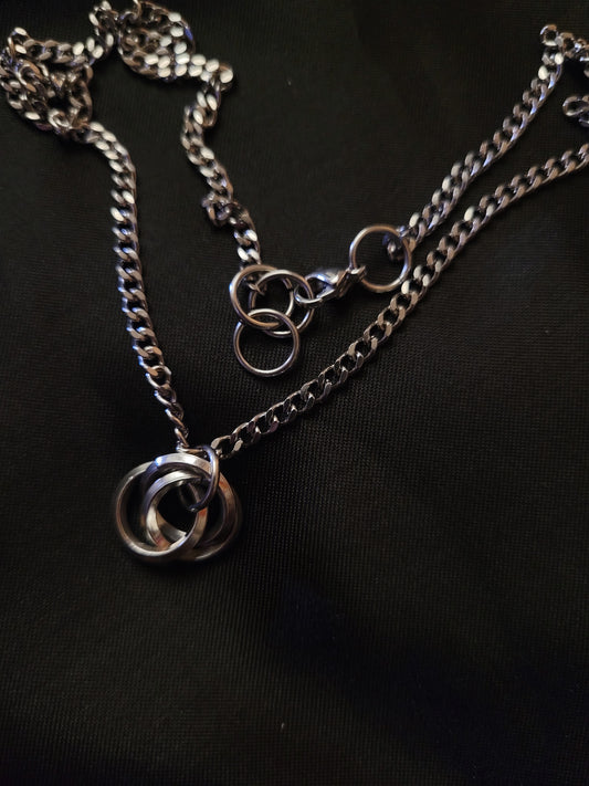 Collier love knots